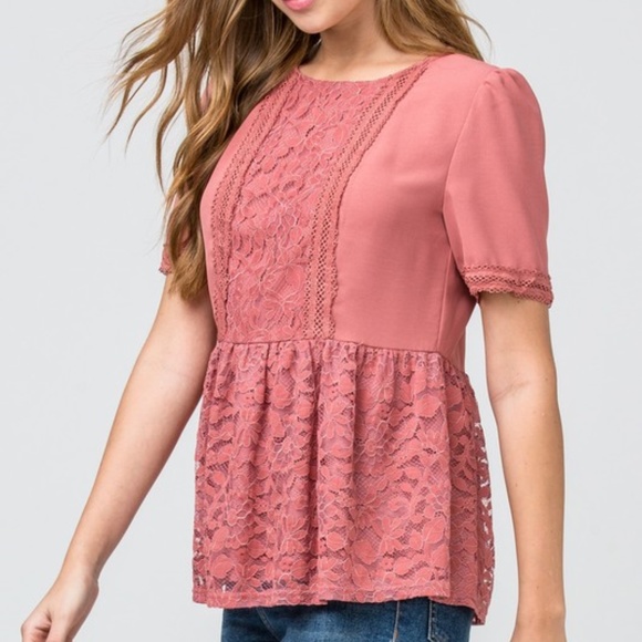 entro Tops - Lace Detailed Peplum Top